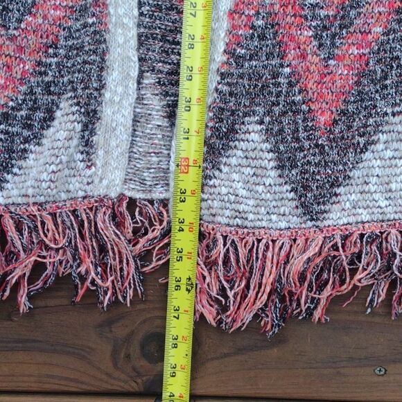 Lucky Brand Fringed Red and Pink Open Front Duster Cardigan Size Small - Picture 6 of 9